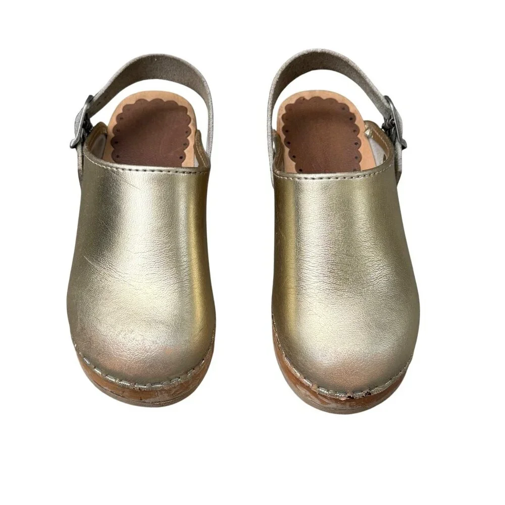 HANNA ANDERSSON Gold Slingback Wooden Clogs Girls 11.5 29 Metallic Leather Clog - Picture 1 of 10